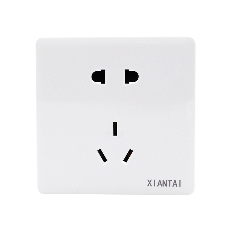 仙泰WZ0004正5孔开关插座 为现代家居注入便捷与安全
